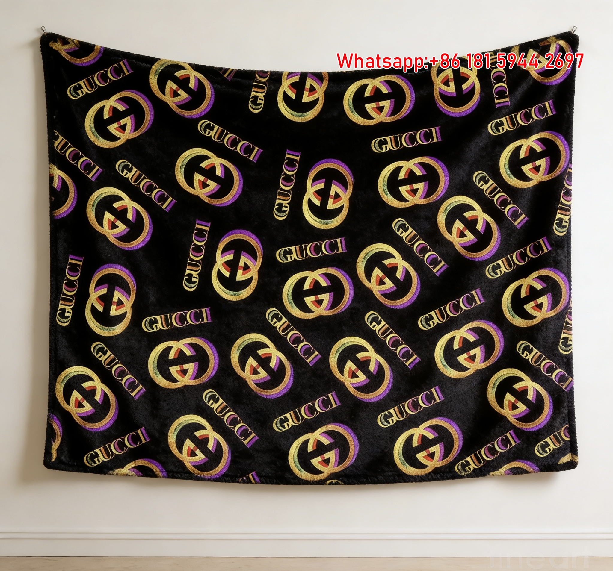 Gucci GG Monogram Gradient Gold Flannel Blanket Luxury Wall Decor throw blankets IMG_2576